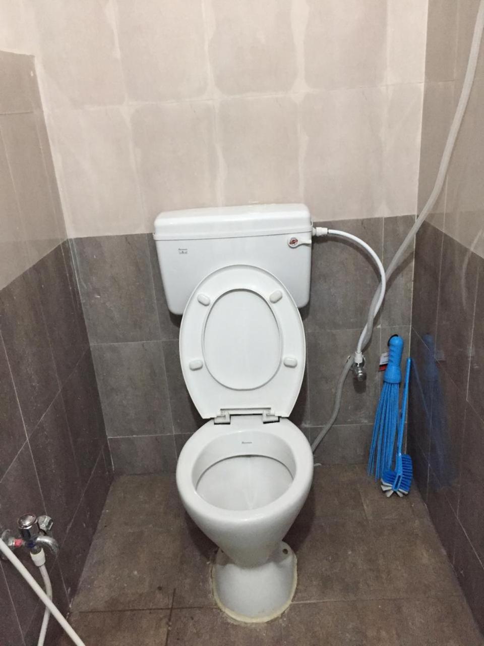 Aditi Rooms Tiruchirappalli Zewnętrze zdjęcie