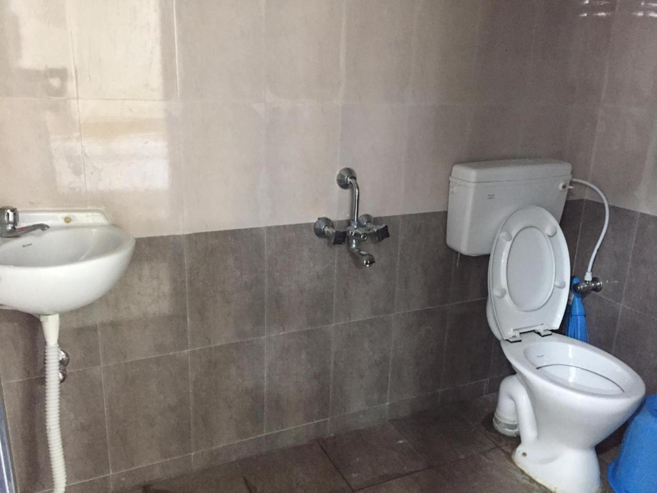 Aditi Rooms Tiruchirappalli Zewnętrze zdjęcie