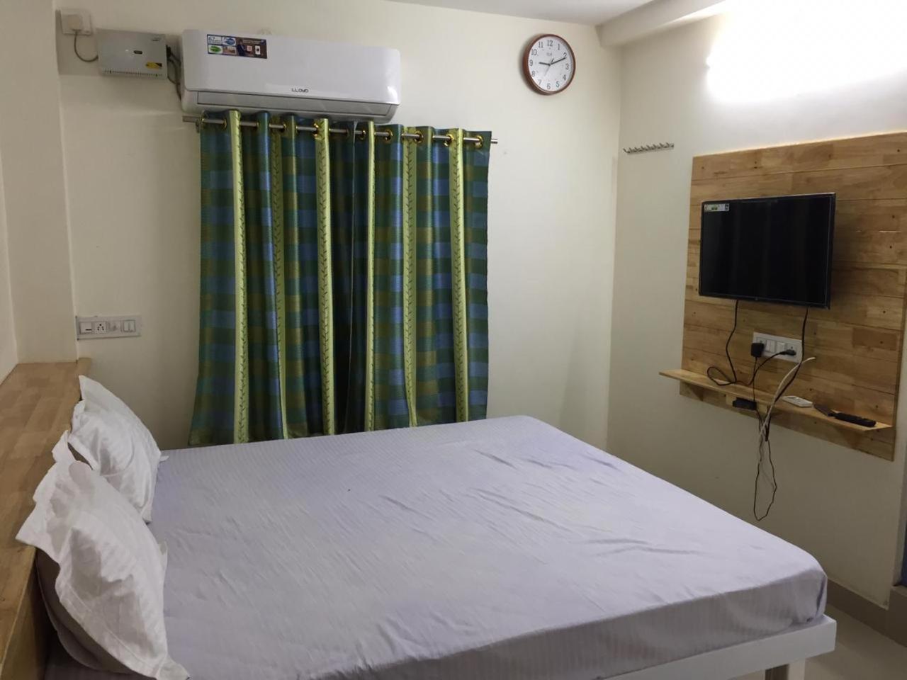 Aditi Rooms Tiruchirappalli Zewnętrze zdjęcie