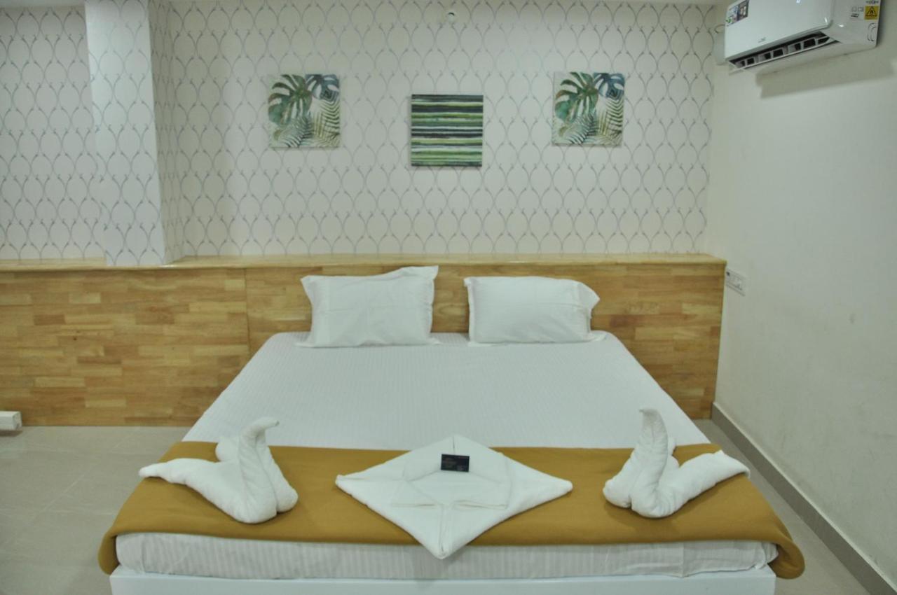 Aditi Rooms Tiruchirappalli Zewnętrze zdjęcie